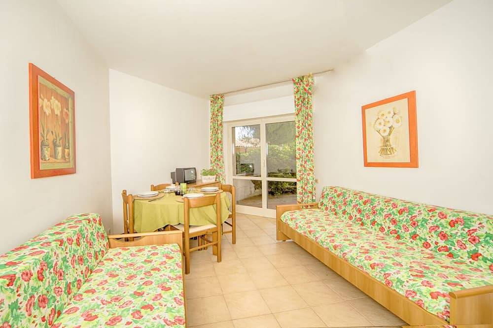 Ganze Wohnung, Residence Airone - Zweizimmerwohnung 5 Plätze in Giannella, Grosseto Provinz
