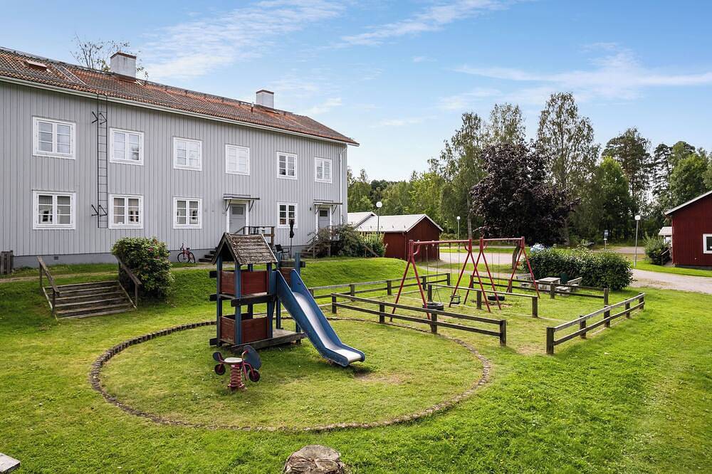 Ganze Wohnung, Relax in peaceful and sunny Marmaverken apartment in Söderhamn, Hälsingland