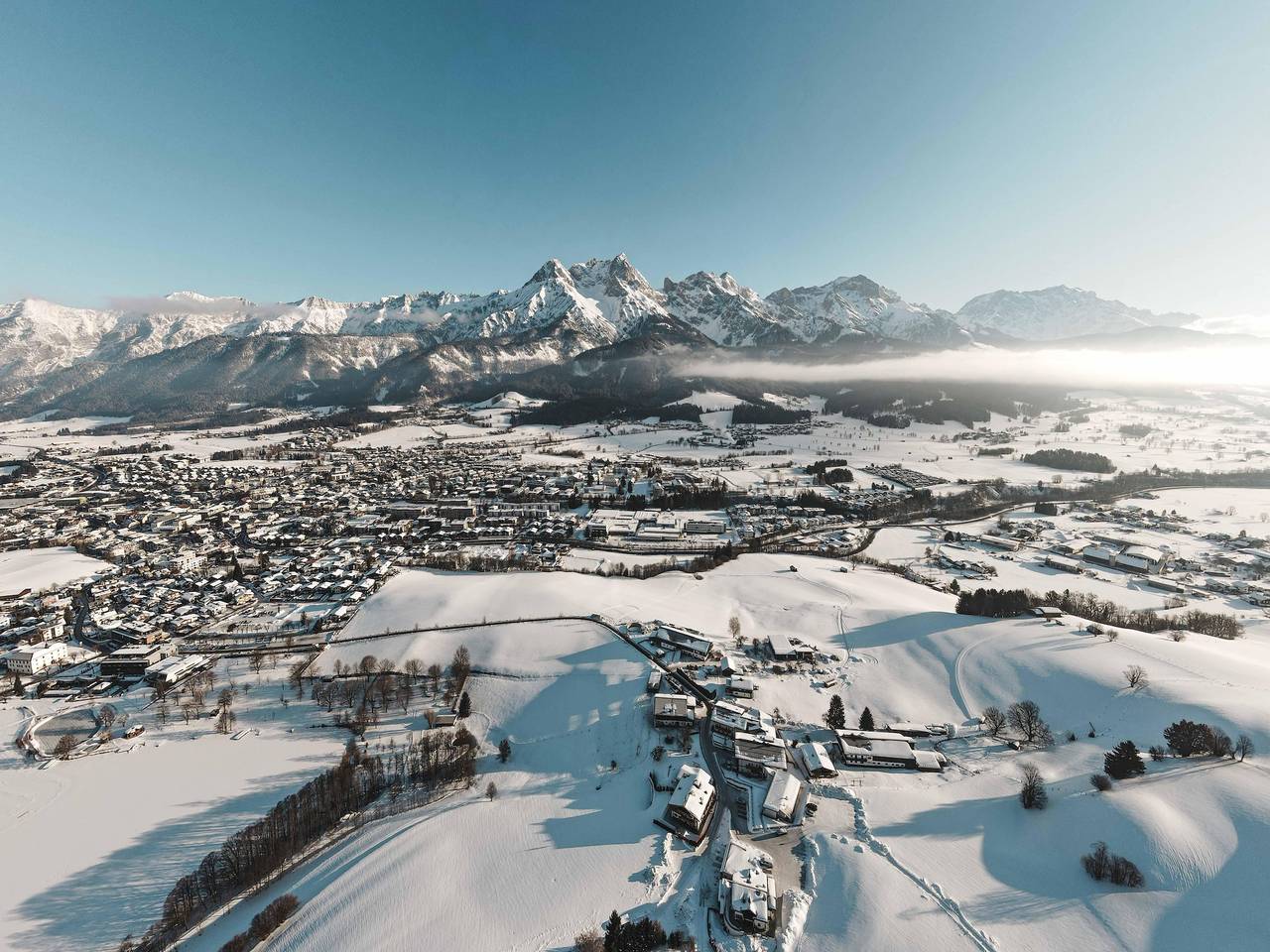 Ganze Wohnung, Dachgeschosswohnung in der Nähe des Skigebiets Kitzsteinhorn in Saalfelden am Steinernen Meer, Pinzgau