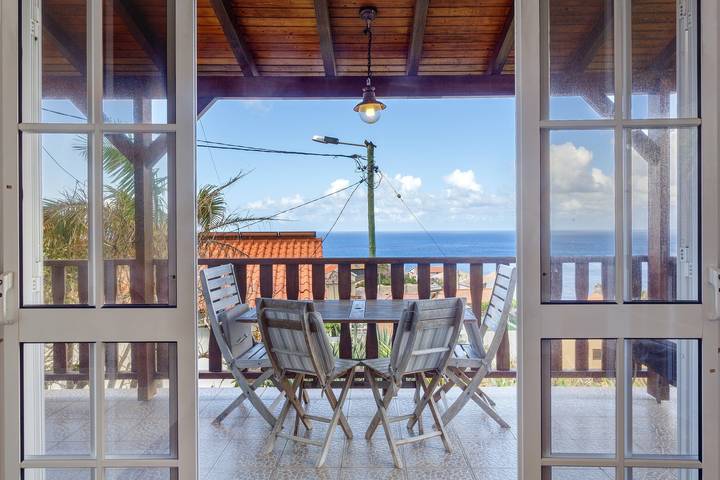 Casas e apartamentos de temporada para 4 pessoas, com Balcão e Jardim em Jardim do Mar