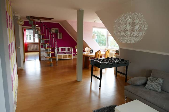 Ferienwohnung für 4 Personen, mit Balkon in Felsberg