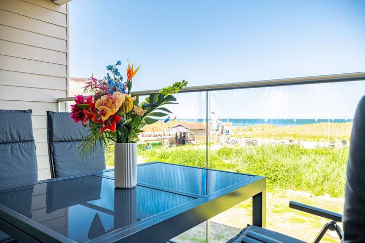 Appartement entier, Appartement de vacances pour 3 personnes avec balcon in Müritzer Wiesen, Graal-Müritz