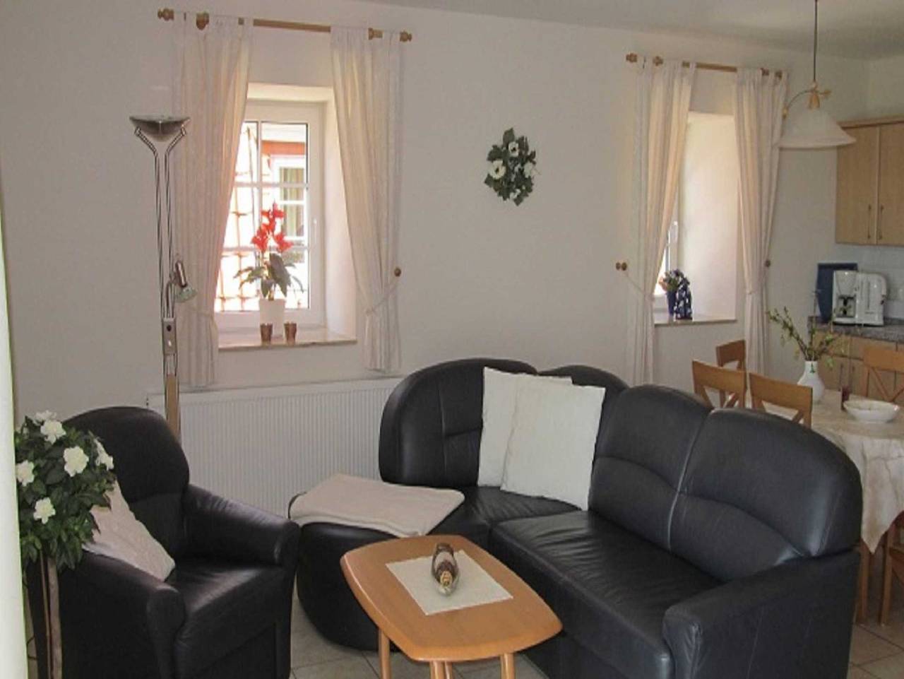 Ganze Ferienwohnung, Ferienwohnung Schlossstraße - Ferienwohnung in Schlossnähe in Göhren-Lebbin, Mecklenburgische Seenplatte
