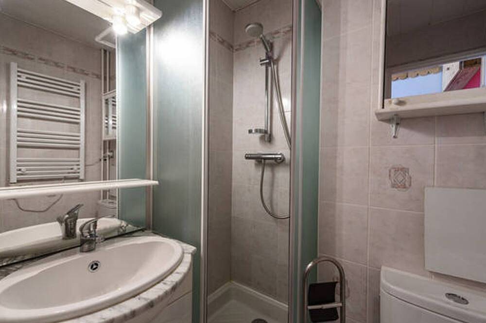 Geheel appartement, Charming Studio on the Slopes, Center of La Croisette, Perfect for Couples in Les Menuires, Saint-Martin-de-Belleville