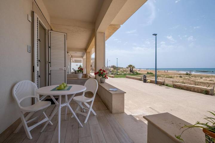 Location de vacances pour 4 personnes, avec balcon et vue, adapté aux familles à Donnalucata - 4