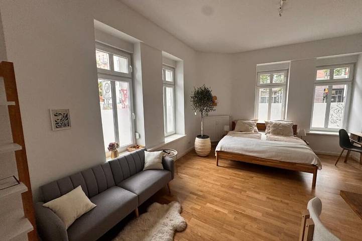 Geheel appartement, Charming Old Building Apartment in Friedrichshain – Westwing Design & Central in Friedrichshain - Kreuzberg, Berlijn