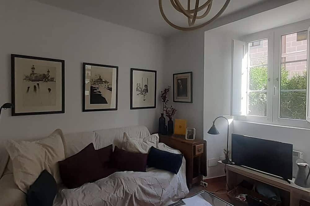 Entire apartment, Impressive nature, cultural life and sports near Madrid: El Escorial in San Lorenzo de El Escorial, Madrid Province