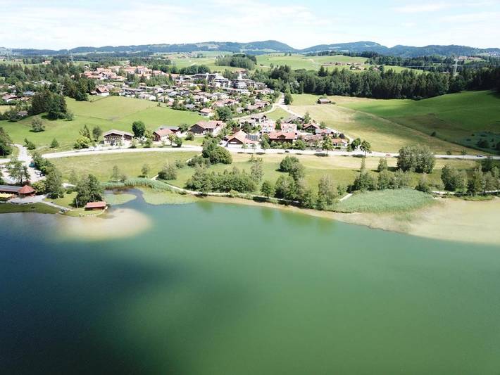 Apartament wakacyjny dla 6 osób, z widok i taras oraz widok na jezioro w Füssen