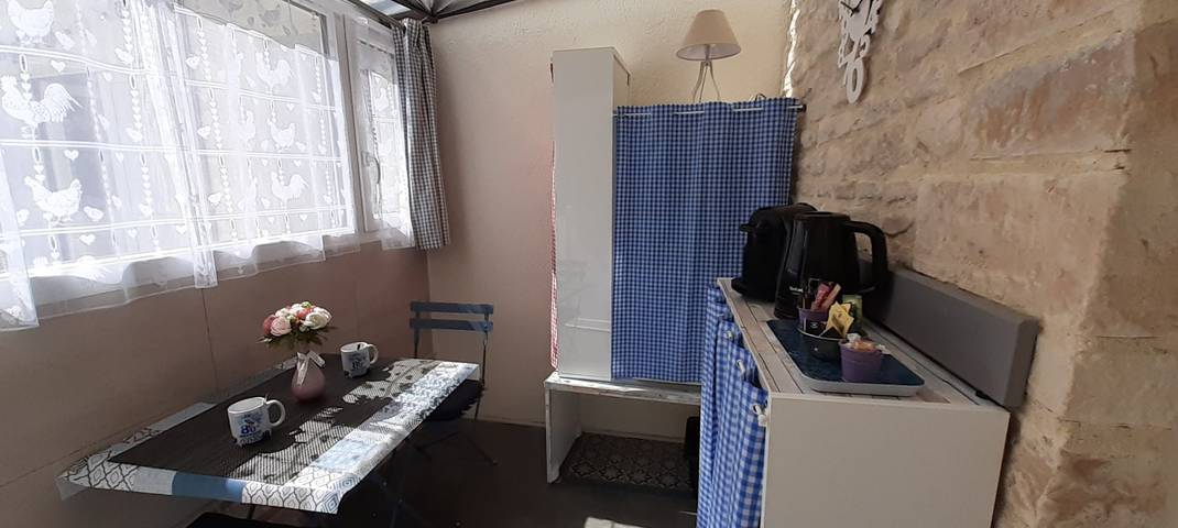 Chambre d’hôte pour 3 personnes, avec jardin dans le Calvados - 2