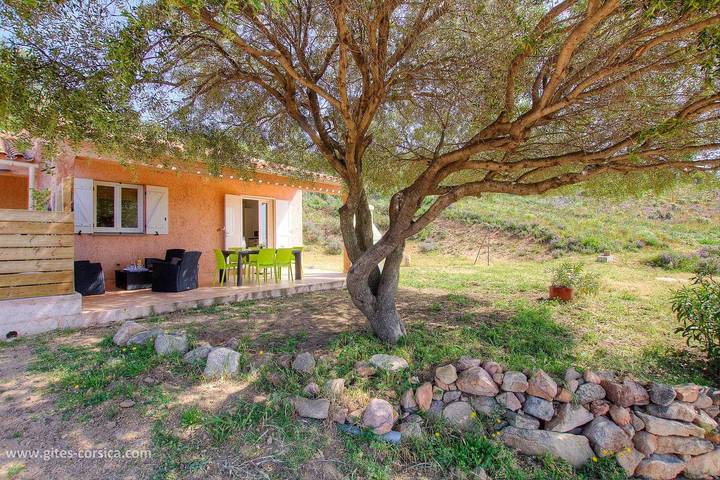 Gîte pour 4 personnes, avec Terrasse et Jardin