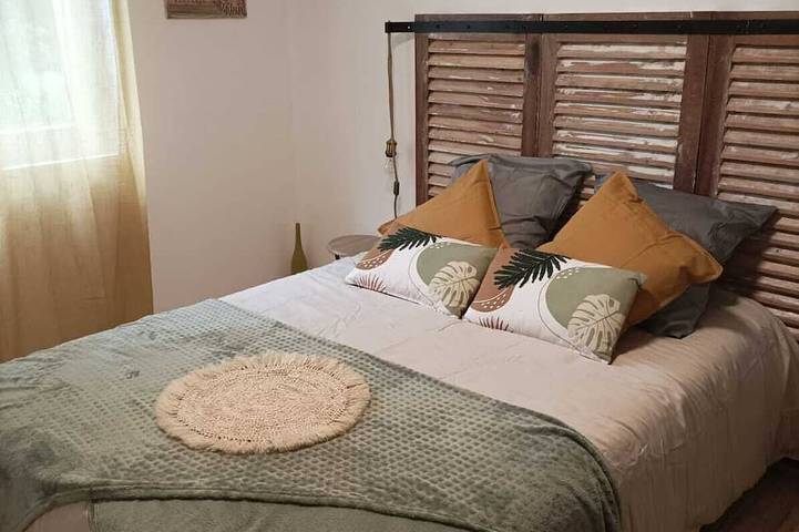 Casa de vacaciones para 2 personas, con jardín y jacuzzi - 1