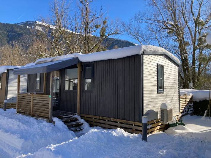 Caravane pour 4 personnes, avec Balcon/Terrasse et Terrasse