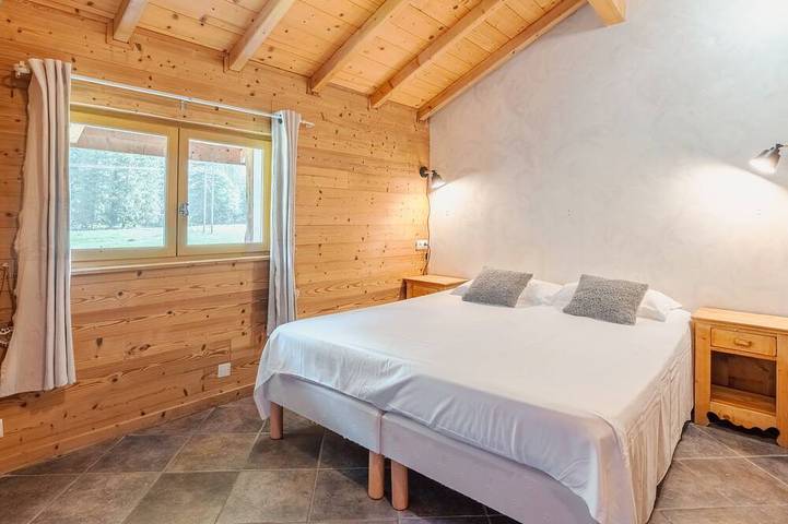 Gîte pour 8 personnes, avec jacuzzi, animaux acceptés à La Compôte - 3