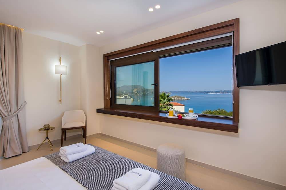 Almi-Cove Hilltop Villa I in Almyrida, Vamos