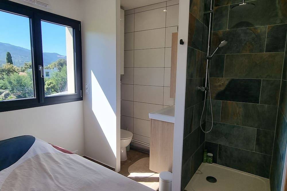Appartement entier, Studio Nidu Rondina 2 à 3 Personnes - Grande Terrasse - Entre Mer & Montagne in Eccica-Suarella, Région d'Ajaccio