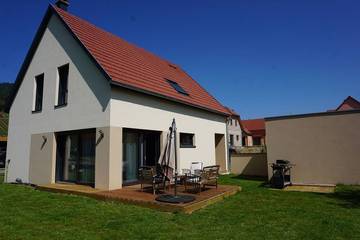 Gîte pour 6 personnes, avec jardin et terrasse à Dieffenthal