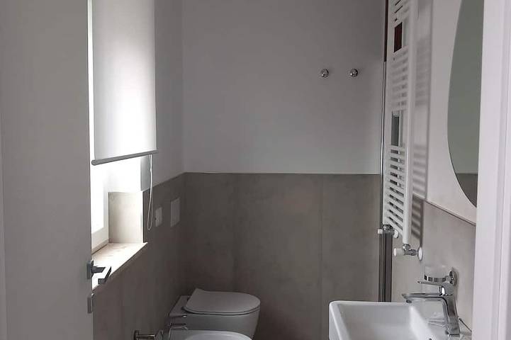 Ganze Wohnung, Bellissimo Appartamento Posto al 3° Piano con Balcone in Tropea, Vibo Valentia Provinz
