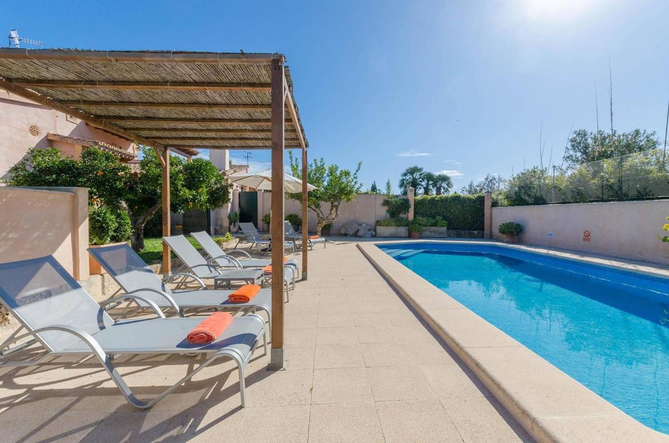 Villa för 8 Personer med trädgård in Son Servera, Östra Mallorca