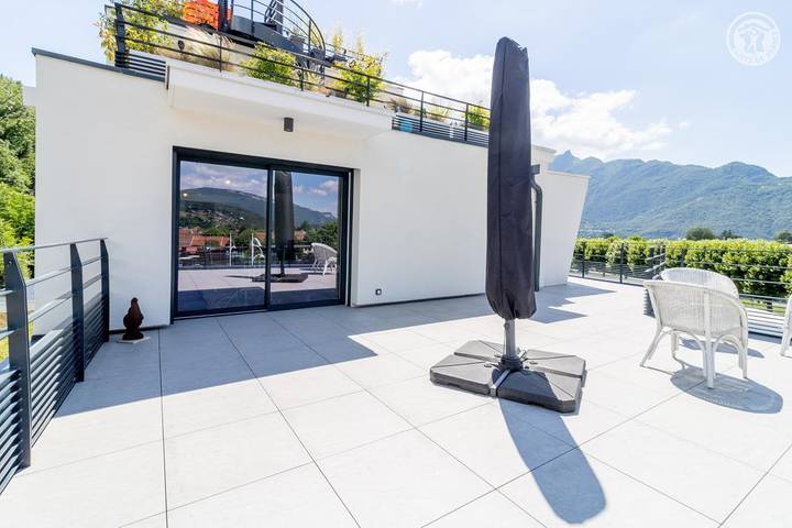 Gîte pour 4 personnes, avec terrasse à Aix-les-Bains - 2