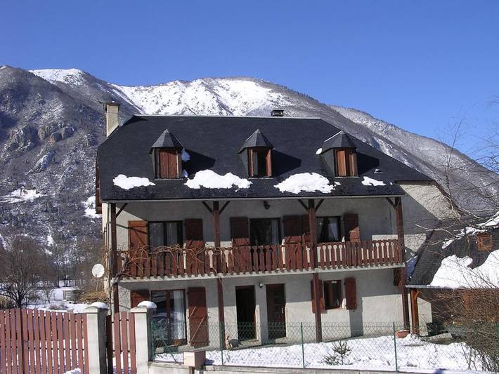 Gîte pour 4 personnes, avec jardin à Bourisp - 2