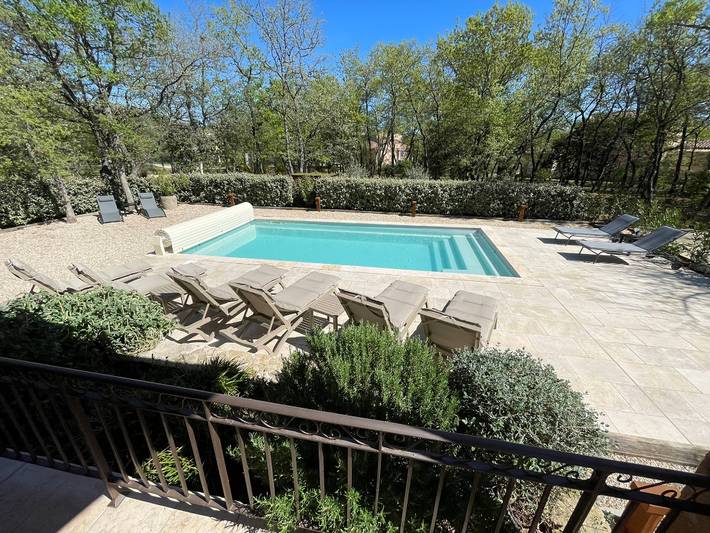 Gîte pour 8 personnes, avec piscine, animaux acceptés à Saint-Saturnin-lès-Apt - 2