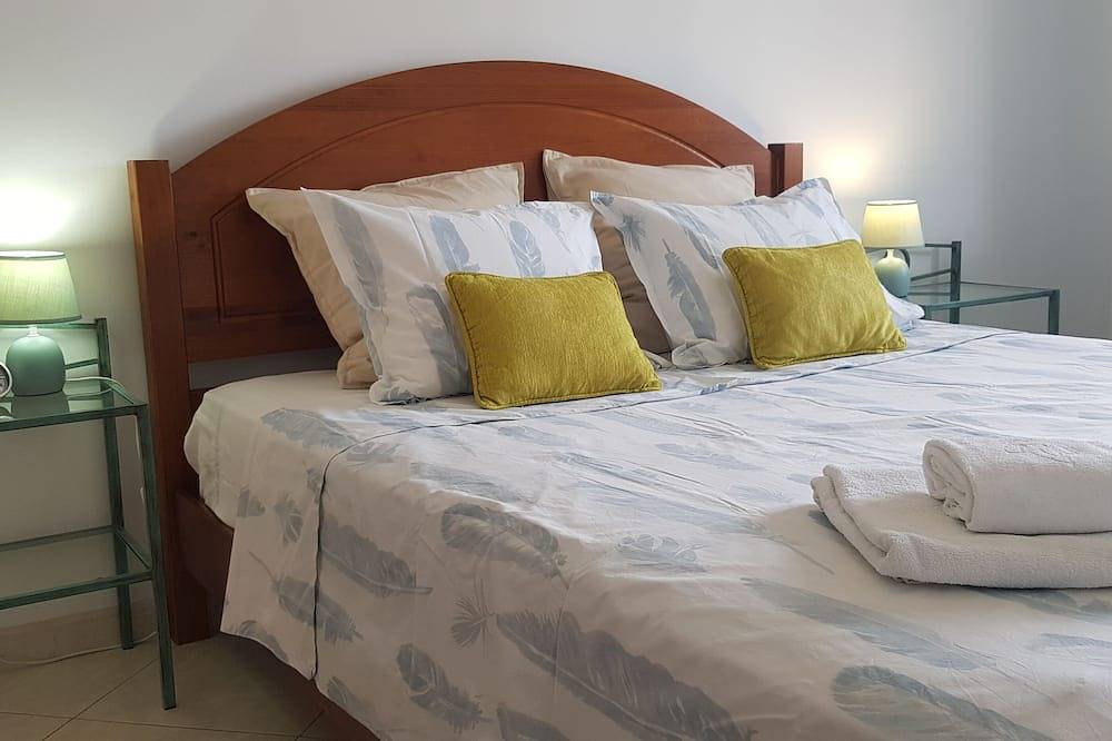 Ganze Wohnung, Lichtdurchflutetes und geschmackvolles Apartment, nur 7 Minuten bis Fusetastrand in Fuseta, Moncarapacho e Fuseta