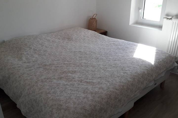 Location de vacances pour 12 personnes, avec jacuzzi ainsi que terrasse et jardin, animaux acceptés à Saint-Florent-le-Vieil - 4