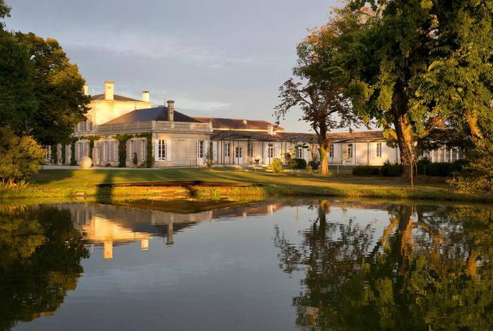Location de vacances pour 2 personnes, avec jardin et vue à Moulis-en-Médoc