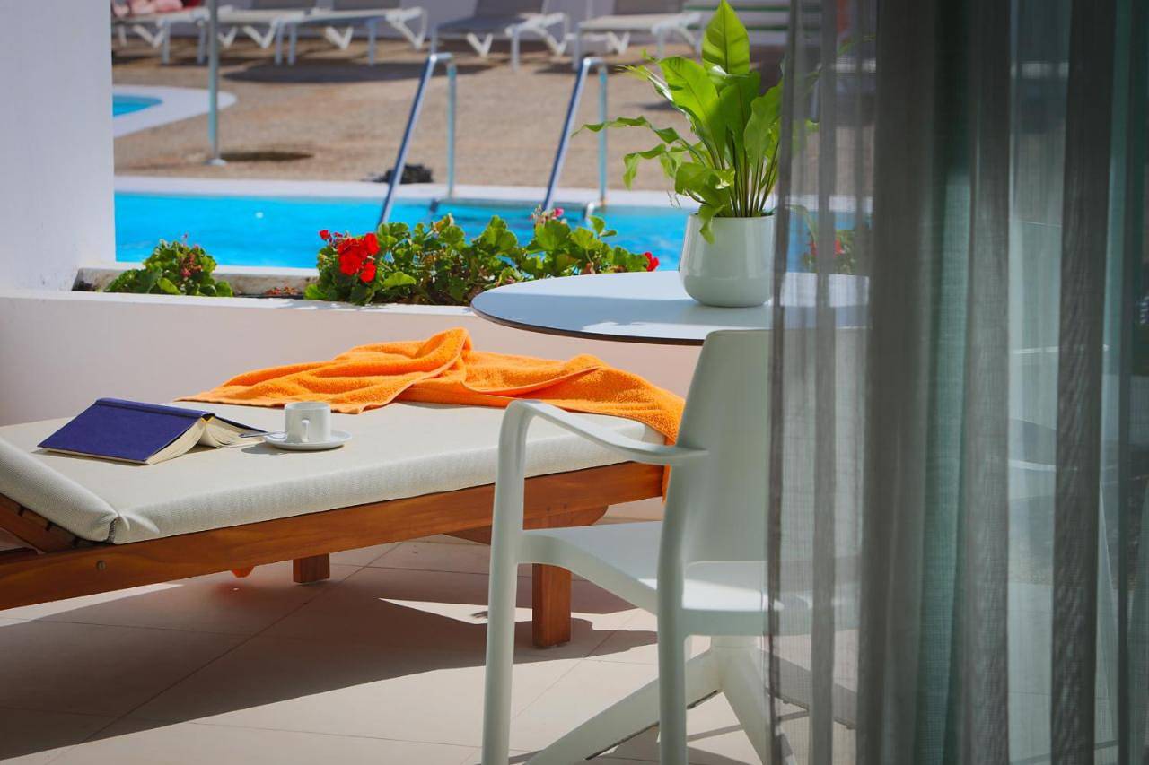 Nazaret Apartments in Playa Bastián, Teguise