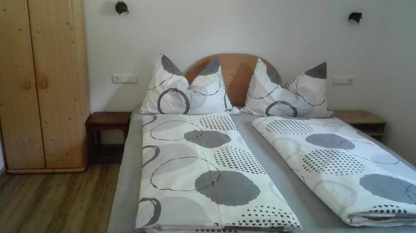 Ferienwohnung für 2 Personen, mit Balkon und Garten sowie Ausblick in Oberndorf in Tirol - 4