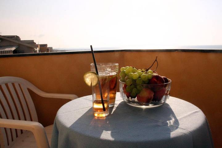 Gîte pour 3 personnes, avec balcon à Spadafora - 3