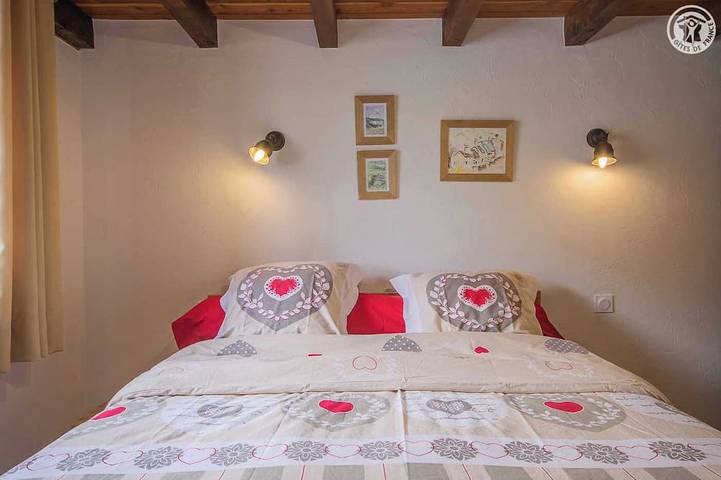 Location de vacances pour 6 personnes, avec terrasse et jardin dans Office De Tourisme De Bessans - 3