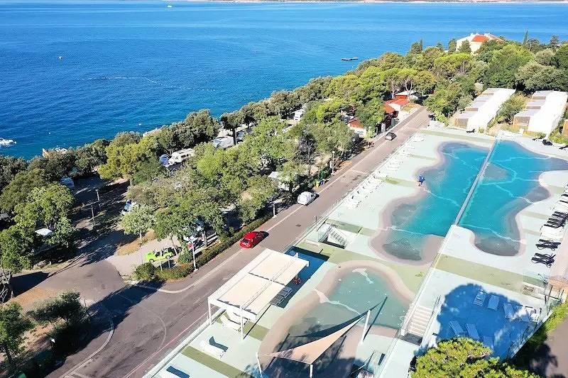 Mobil Home Premium 2 chambres 5 personnes in Selce, Primorje-Gorski Kotar