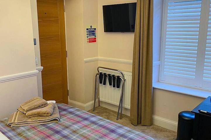 Ganze Wohnung, Located in the heart of Glossop in the High Peak, Westwood Boutique Aparthotel combines comfort with convenience. Set against the breathtaking backdrop of the Peak District. in Glossop, Derbyshire