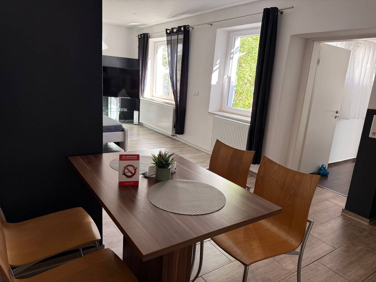 Apartamento entero, Apartamento '3' con terraza compartida, balcón y Wi-Fi in Bad Salzuflen, Distrito de Lippe