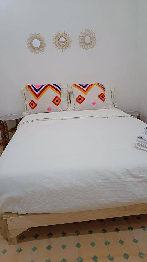 Maison d’hôte pour 3 personnes, avec terrasse dans Fes Al Bali