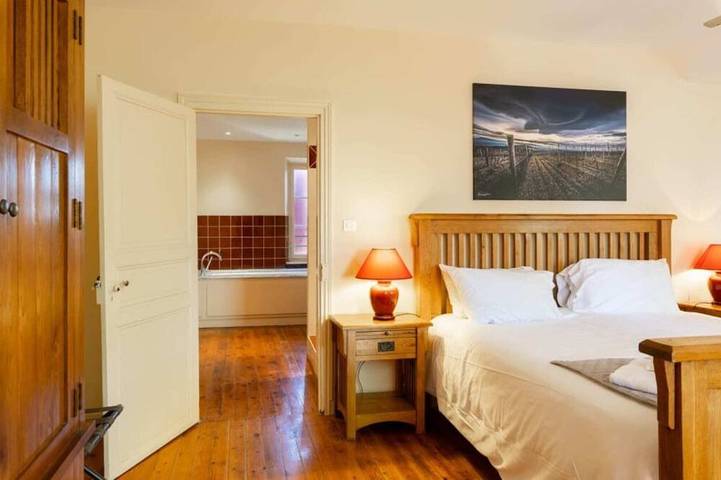Ganze Wohnung, Prächtiges Weinhaus, Herrenhaus aus dem 19. Jahrhundert in Trèbes, Carcassonne und Umgebung
