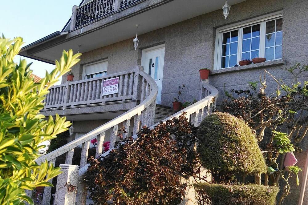 Apartamento entero, Villaortigueira (D) sanxenxo in Sanxenxo, Rias Baixas