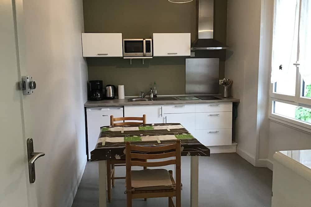 Apartamento entero, Le Clos Domenat 2 in Brive-la-Gaillarde, Brive-la-Gaillarde region