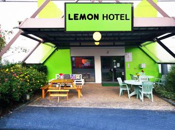 Hôtel pour 2 personnes, avec jardin et terrasse à Châtellerault