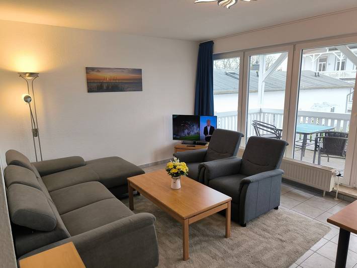 Ferienwohnung für 4 Personen, mit Balkon in Strand Göhren, Göhren
