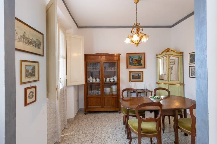 Apartamento entero, Apartamento 'Unique in Rosignano' con Balcón, Wi-Fi y Aire Acondicionado in Rosignano Marittimo, Costa Etrusca