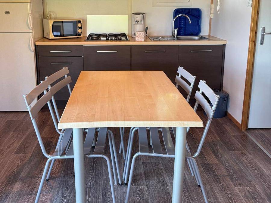 Camping Domaine La Faurie - Chalet 6 personen - Chalet Confort 3 Zimmer - Talblick in Séniergues, Regionaler Naturpark Causses du Quercy