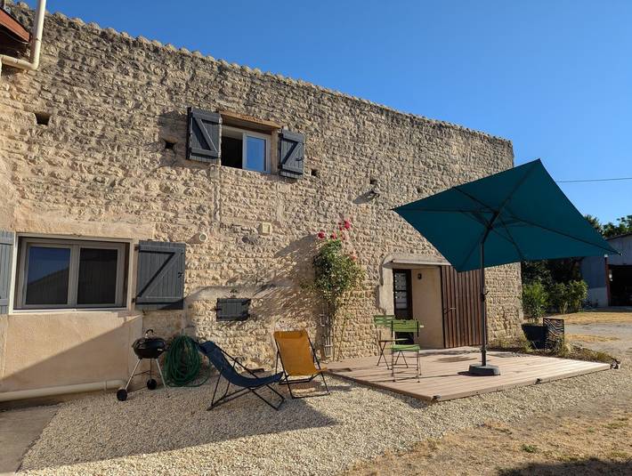 Gîte pour 2 personnes, avec Terrasse et Jardin
