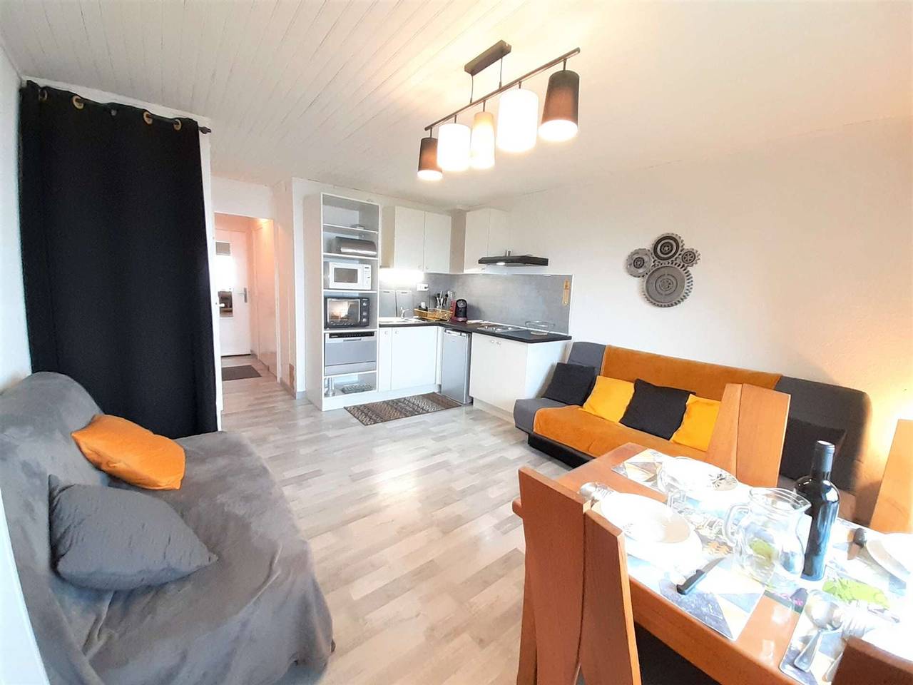 Appartement entier, Chalet cosy 4 pers à 800m des pistes - Tv, kitchenette équipée, navette gratuite vacances. in Saint-Lary-Soulan, Parc national des Pyrénées