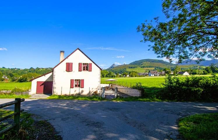 Gîte pour 6 personnes, avec Jardin