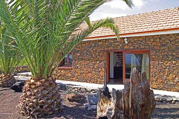 Casa Rural para 2 Personas en Valverde, El Hierro, Foto 2