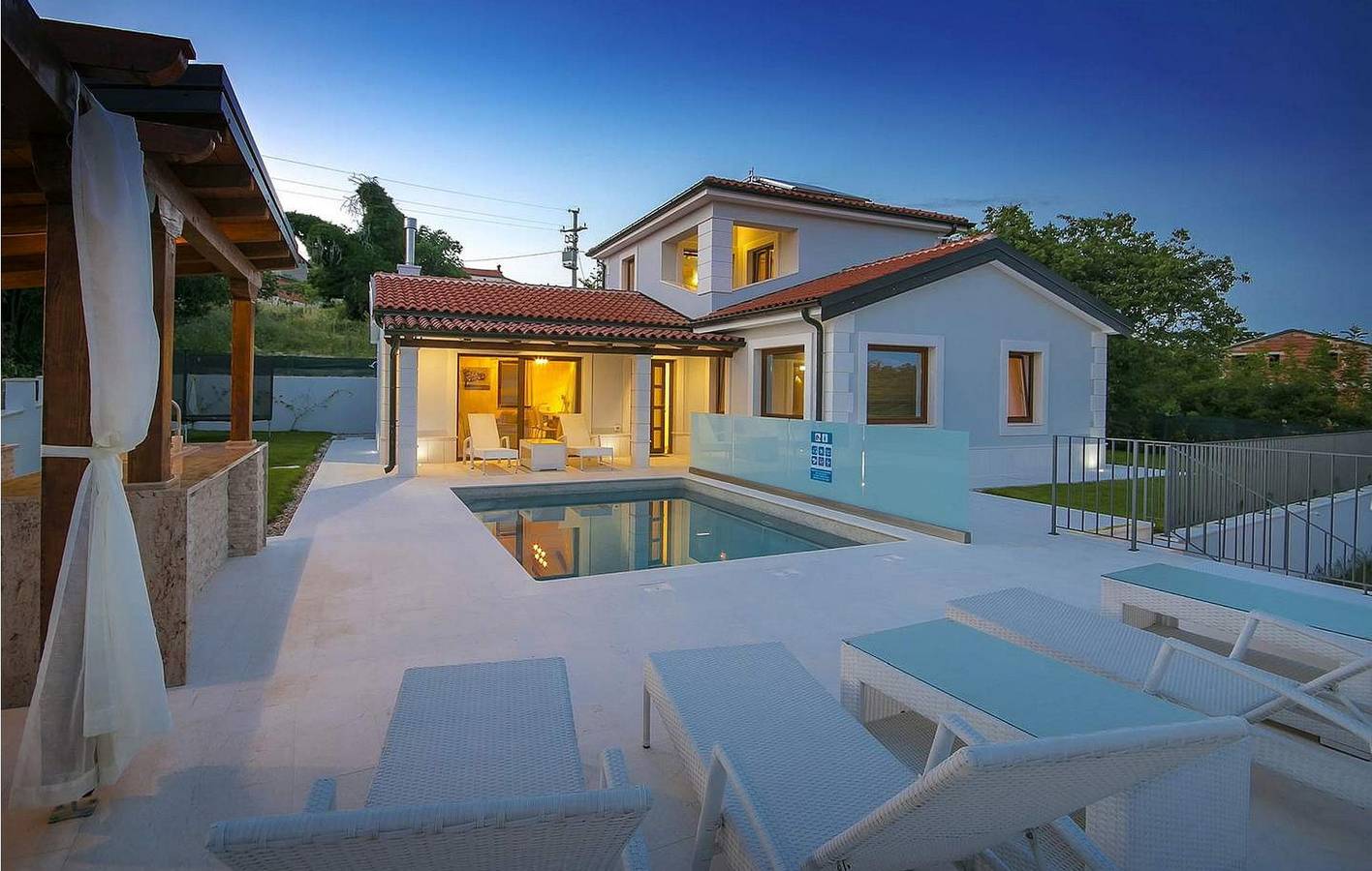 Gemütliche 2-Zimmer-Wohnung mit Pool und Terrasse in der Nähe des Stadtzentrums von Brtonigla in Općina Brtonigla, Umag und Umgebung