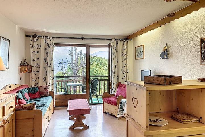 Gîte pour 3 personnes, avec balcon dans Office De Tourisme De Combloux