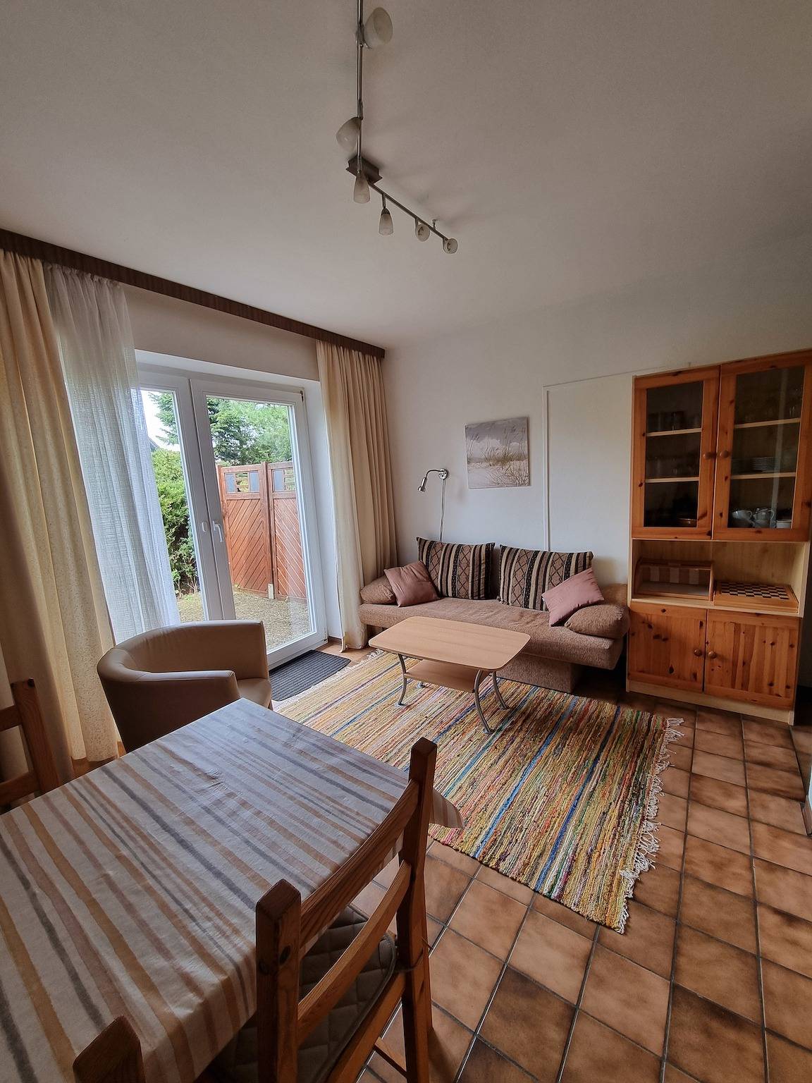 Ganze Ferienwohnung, Fewo Zimdahl 1 links in Kellenhusen, Ostholstein